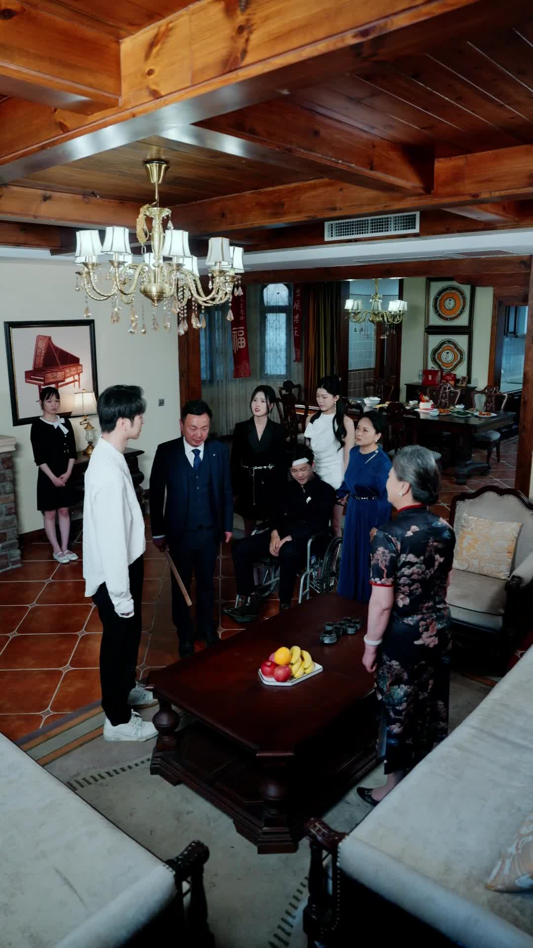 Episode 10 - True Heir's Hard Life